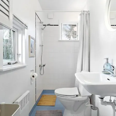 Hébergement de vacances Gorgeous In With Kitchen *